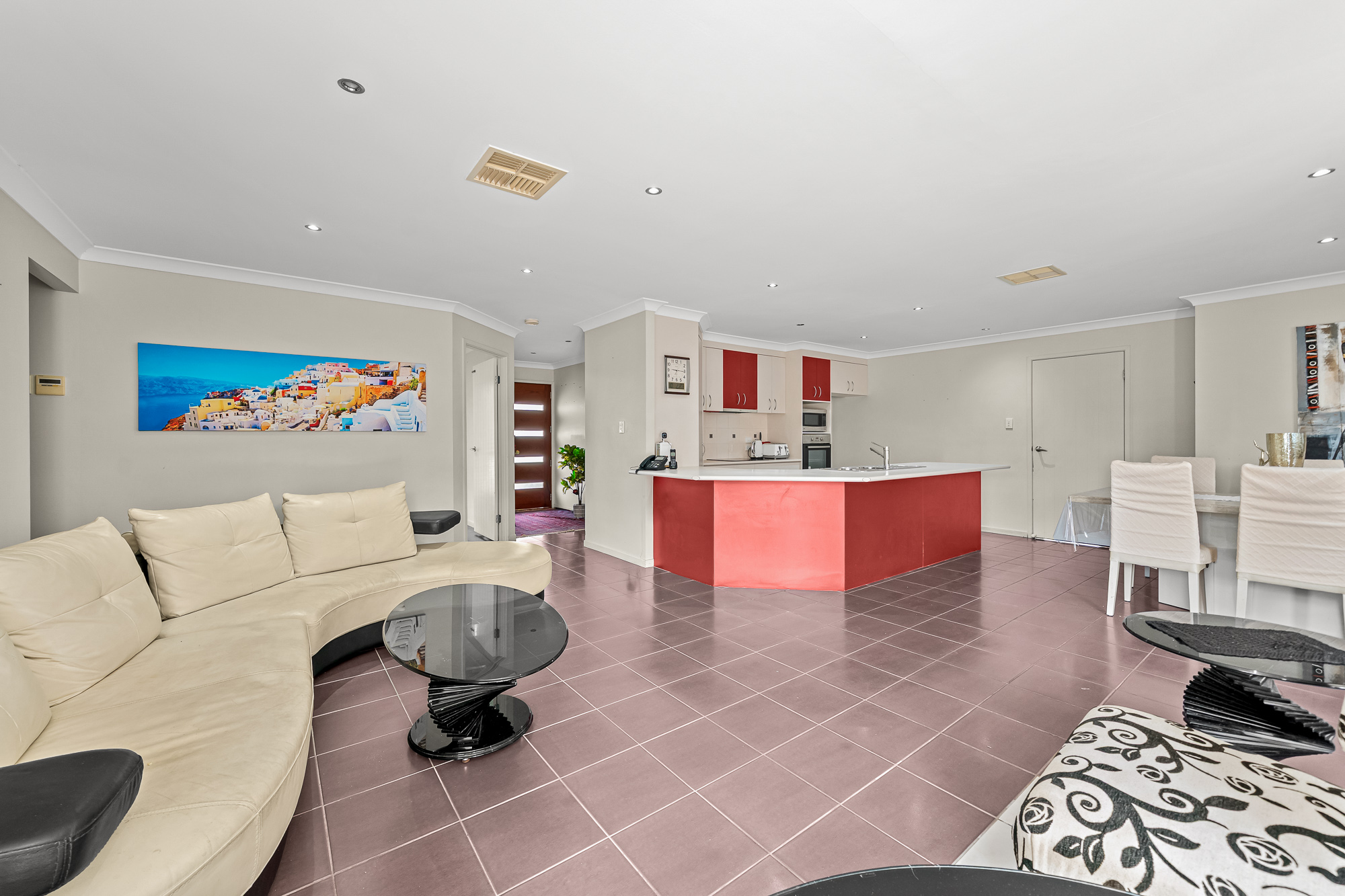 Open plan living and kitchen view at 25 Keith Street, Kuraby