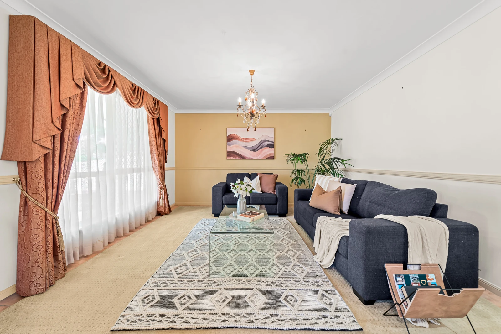 Front living room at 27 Greenhaven Crescent, Kuraby