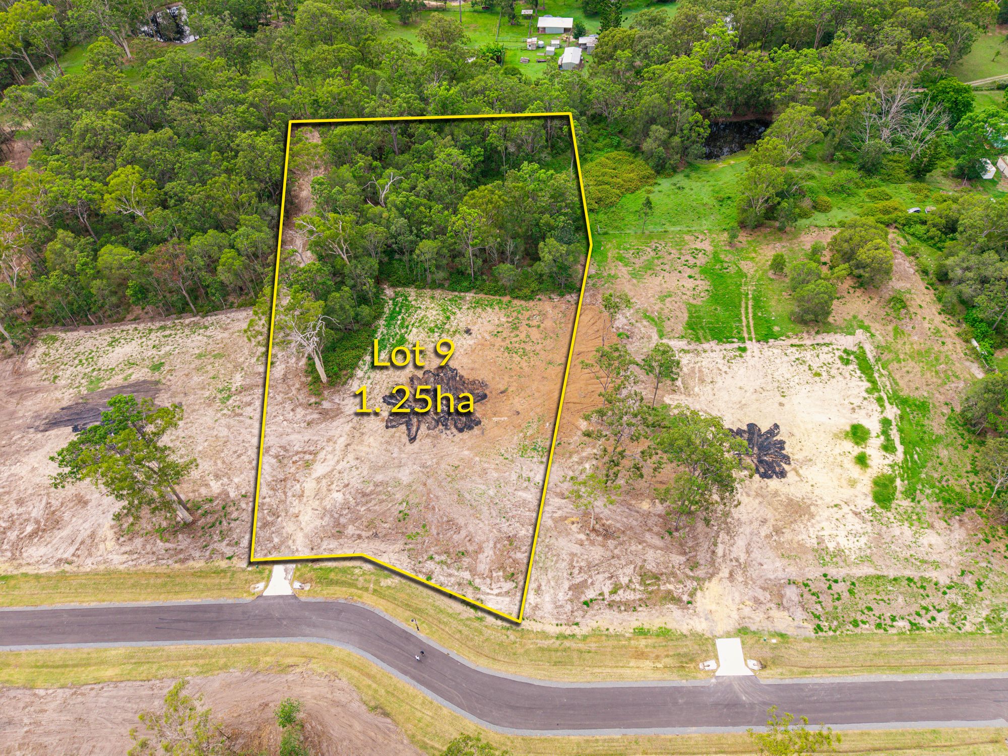 Lot 9, 37 Fahim Place boundary outlined in yellow